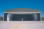 China OEM Hot Dip Galvanized, Steel Wide Span Aircraft Hangar Buildings And Airport Terminals factory