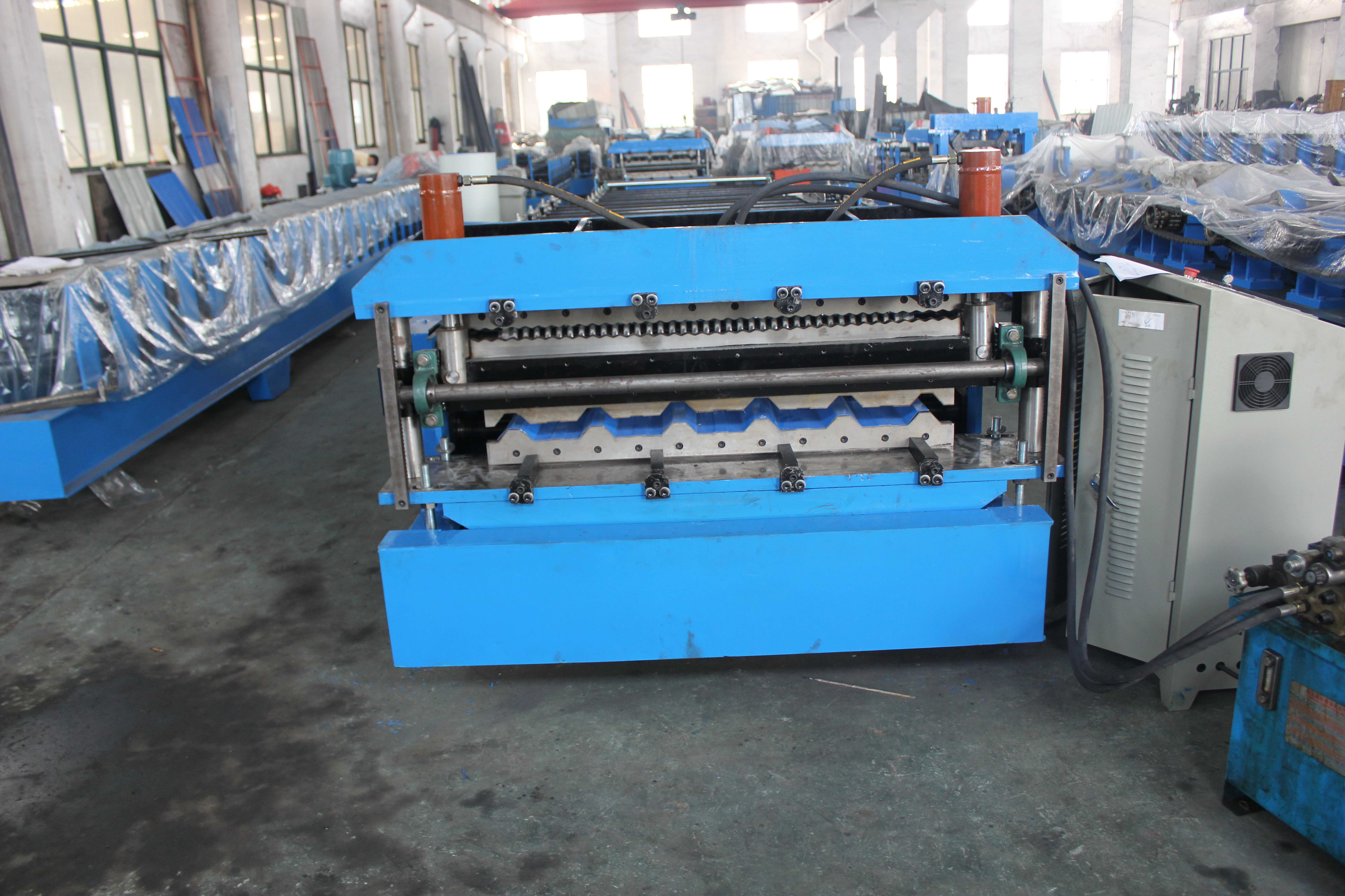 Double Layer Corrugated Roll Forming Machine 5.5KW By Chain